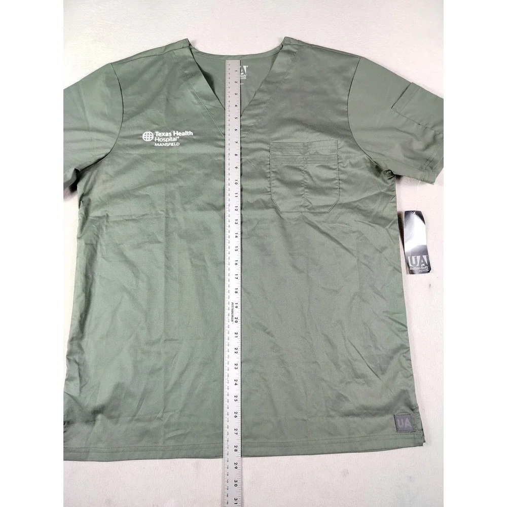 UA Butter-Soft Scrub Top Mens Medium Green V Neck Texas Health Hospital Nurse ER